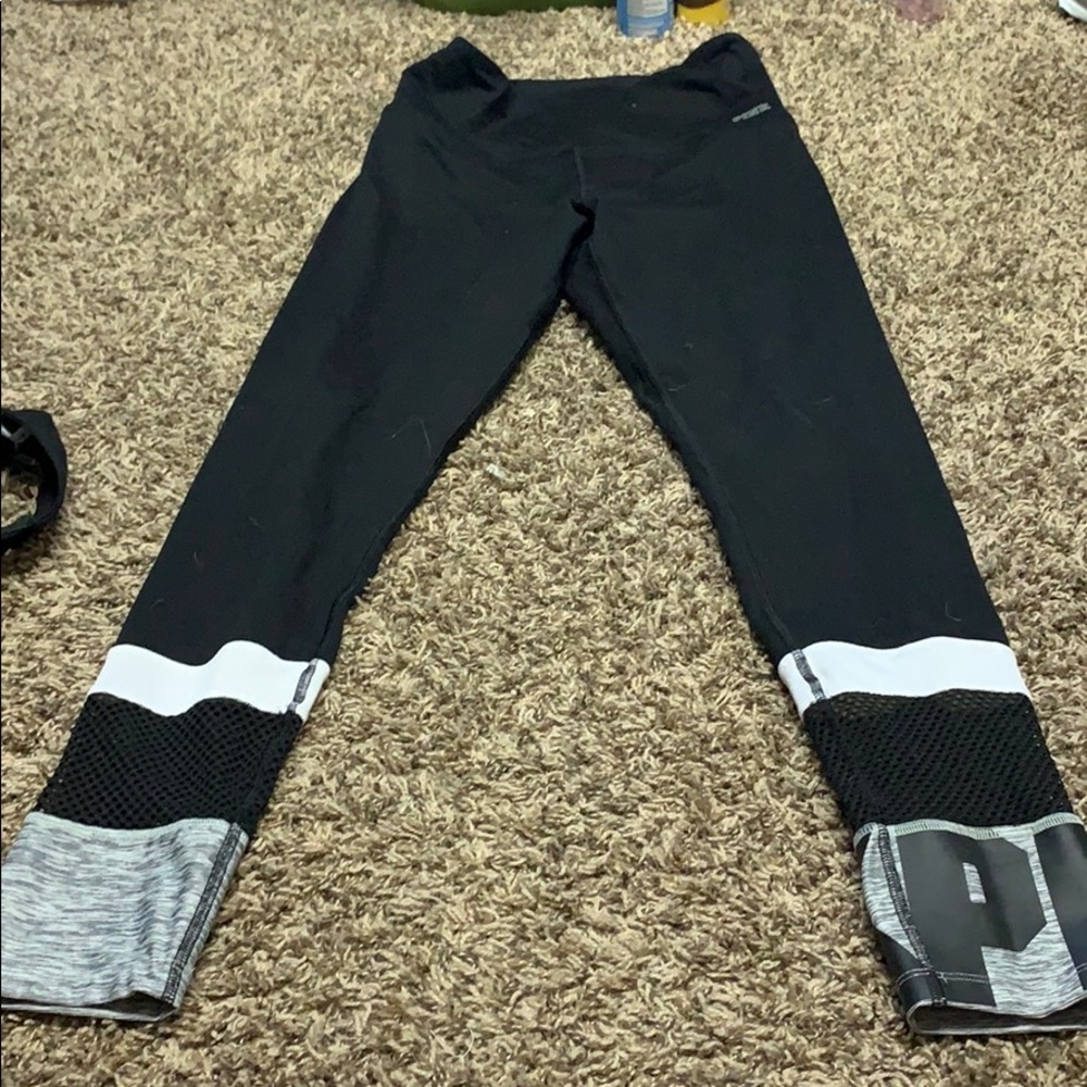 Victoria Secret PINK Ultimate Leggings